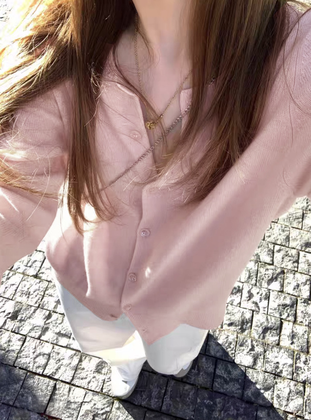 クルーネックニットカーディガン