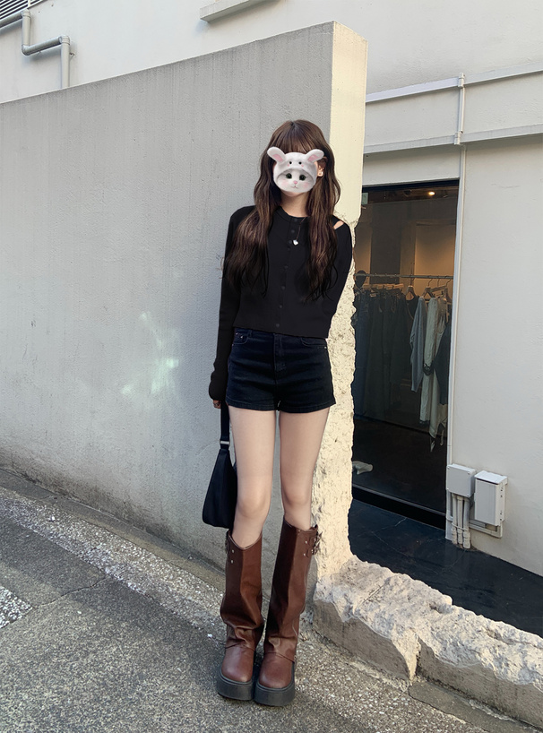 レイヤード風ニットトップス