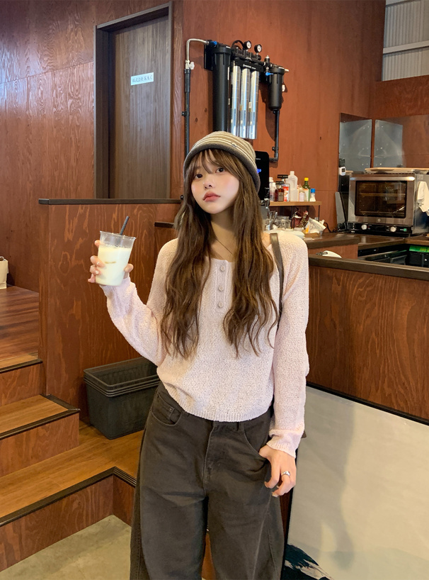 ヘンリーネックニットトップス