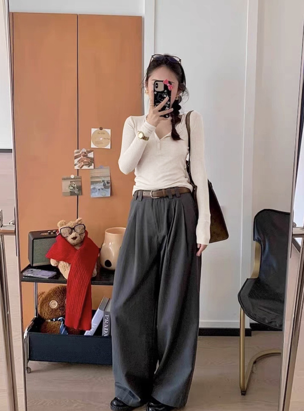 ヘンリーネックリブトップス