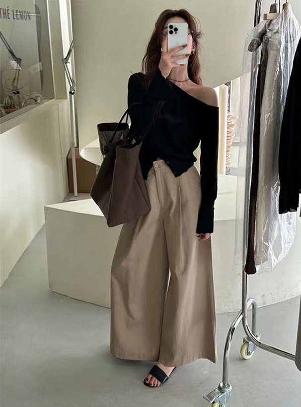 ワンショルダーアシンメトリートップス