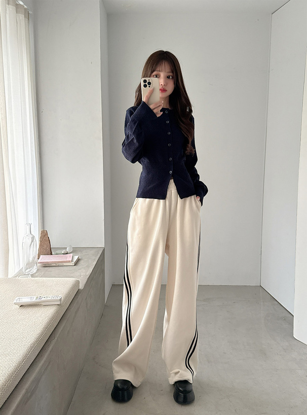 ウエストシェイプニットカーディガン