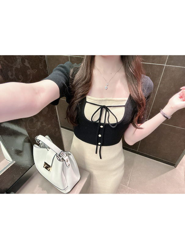 配色レイヤード風ニットワンピース