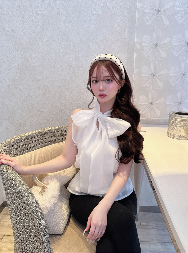 バックリボンアメスリシアーブラウス