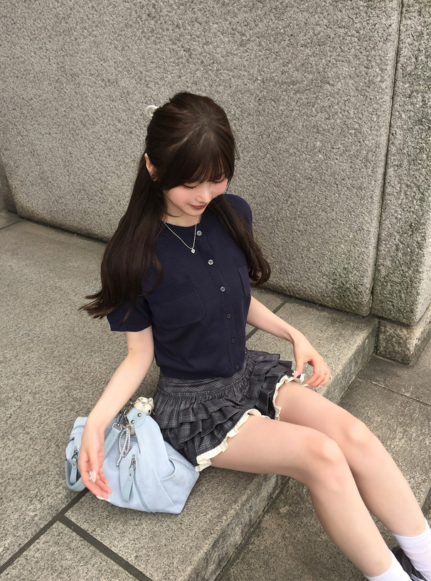 ニットカーディガン