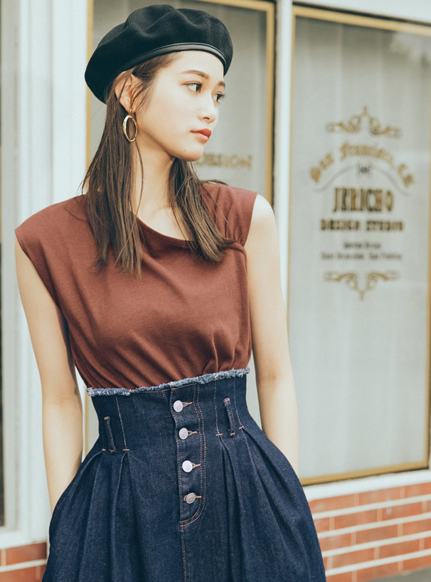 アシンメトリーデザイントップス