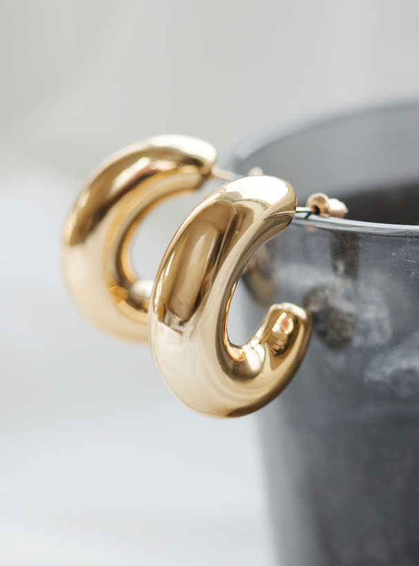 太フープピアス