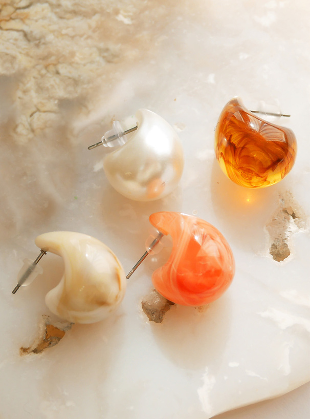 ドロップピアス