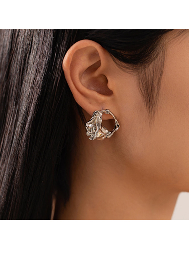 ニュアンスウェーブピアス