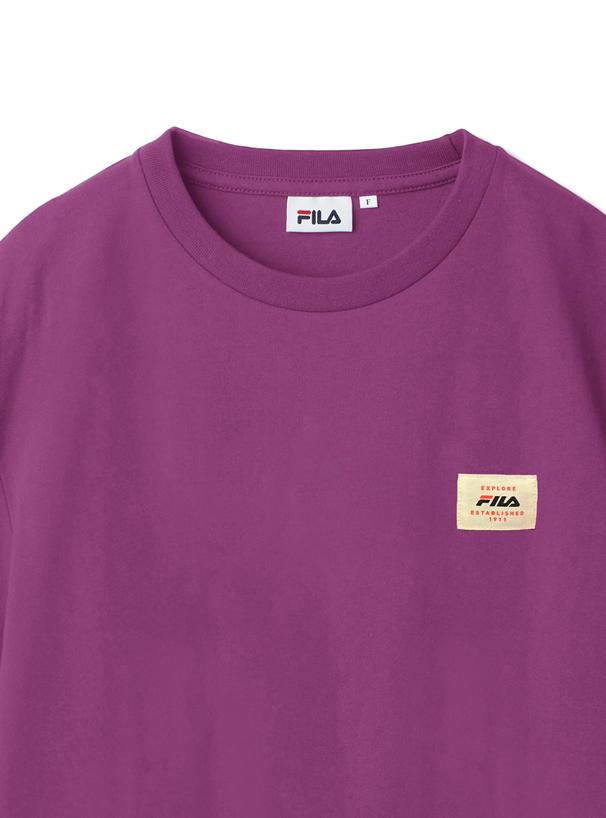 BTS着用モデル ノベルティ付FILAロゴTシャツ
