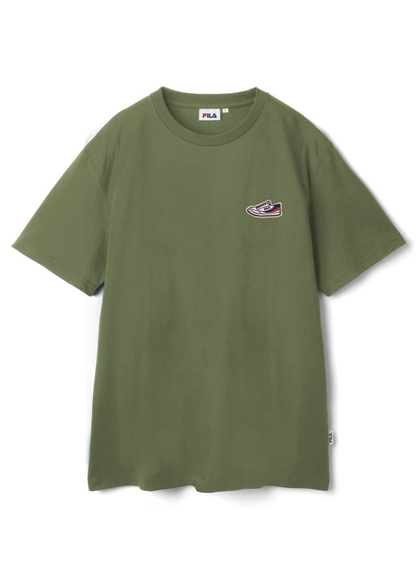 BTS着用モデル ノベルティ付FILAロゴTシャツ