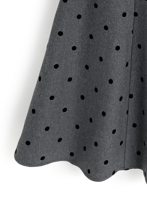 ドット柄フレアロングスカート