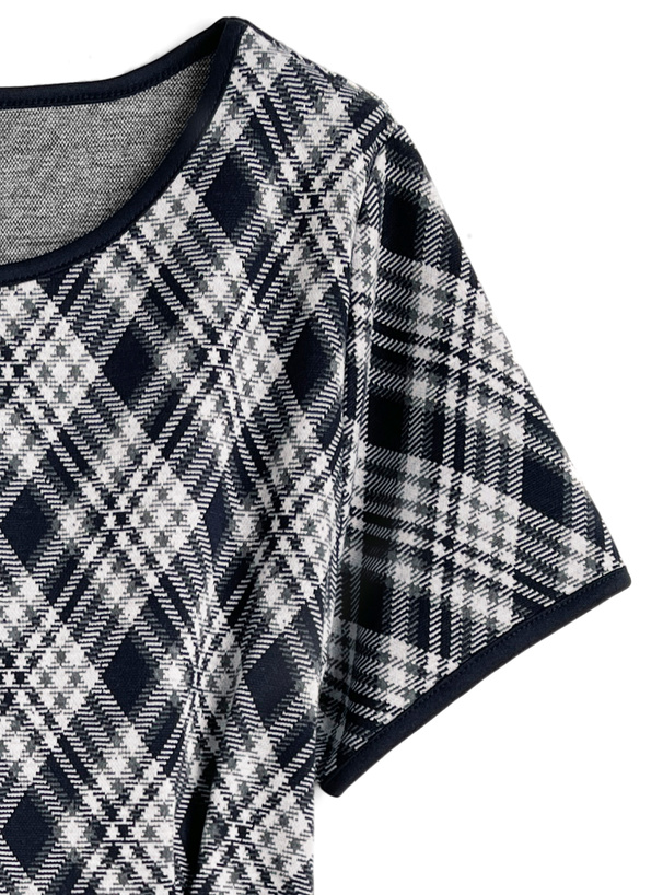 バイアスチェック柄バックオープンリボンミニワンピース