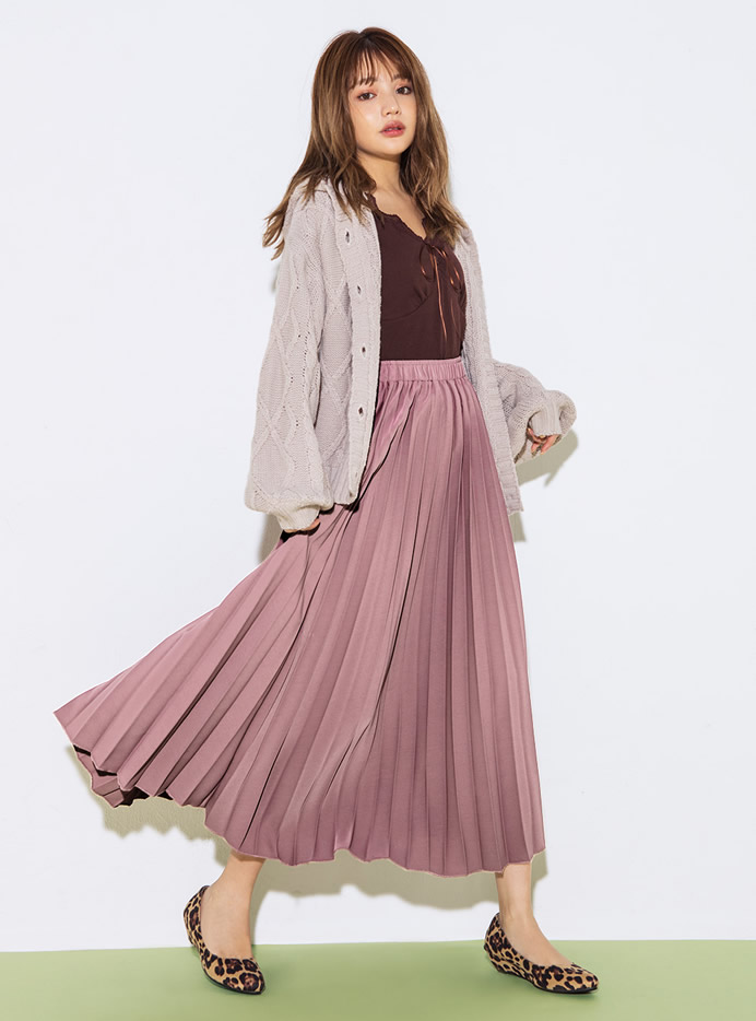 ロングプリーツスカート
