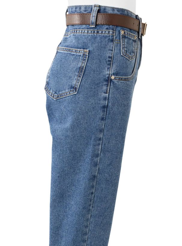 ベルト付きテーパードデニムパンツ