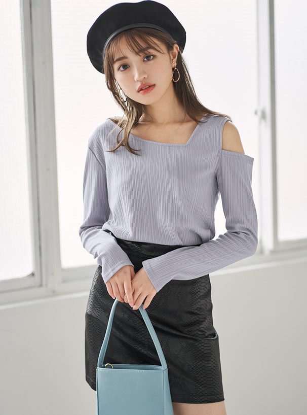 パイソン柄台形ミニスカート