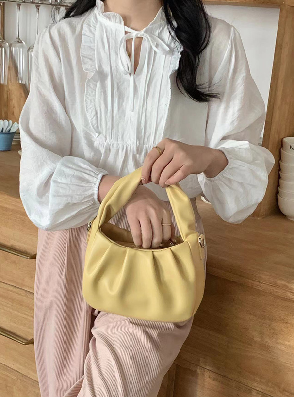 2Wayタックレザーショルダーバッグ