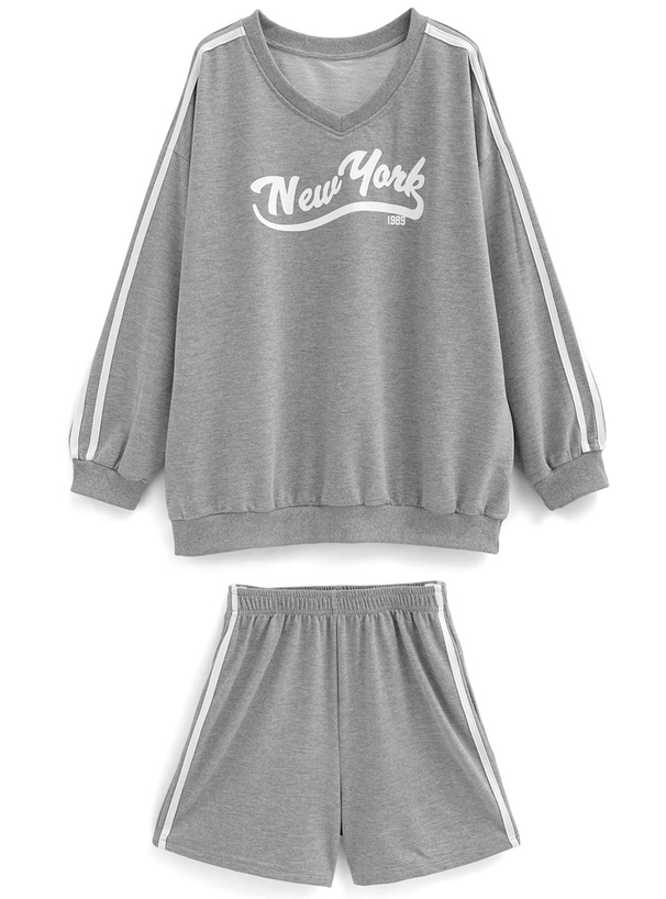 ロゴトップス×ショートパンツスウェットセットアップ