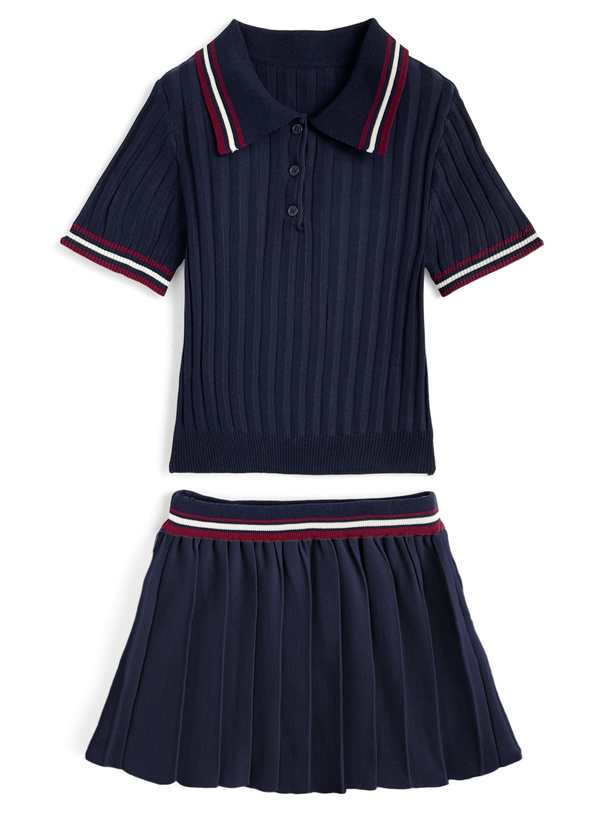 ポロトップス×プリーツミニスカートラインニットセットアップ