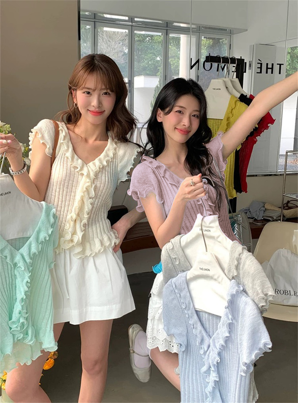 フリルニットカーディガン