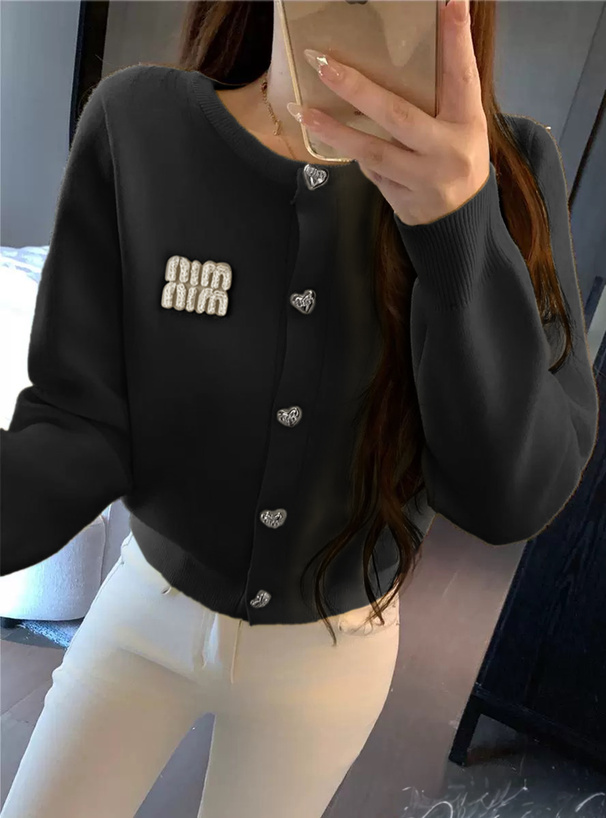 ハートボタンロゴニットカーディガン