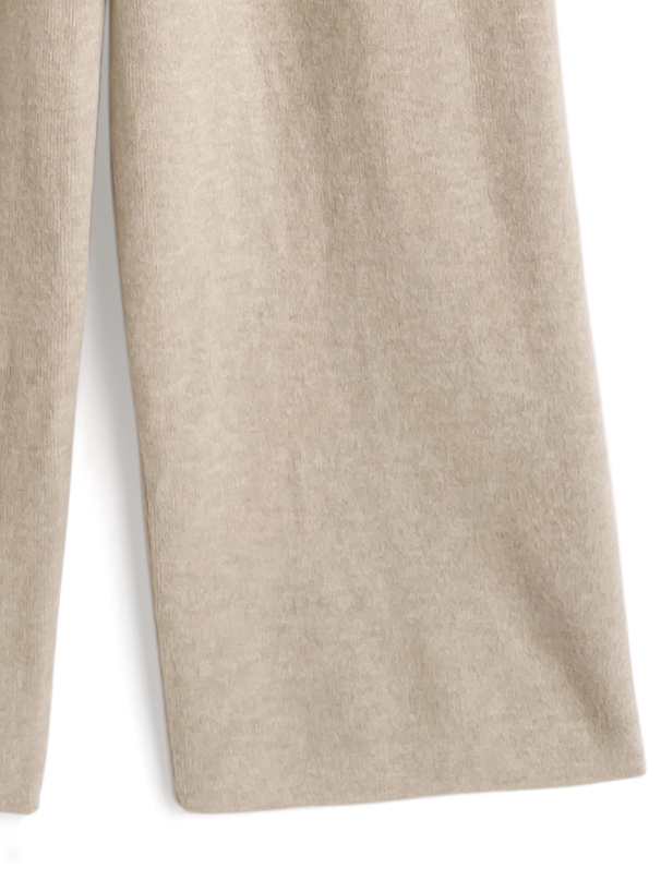 スリットトップス×ワイドパンツニットセットアップ