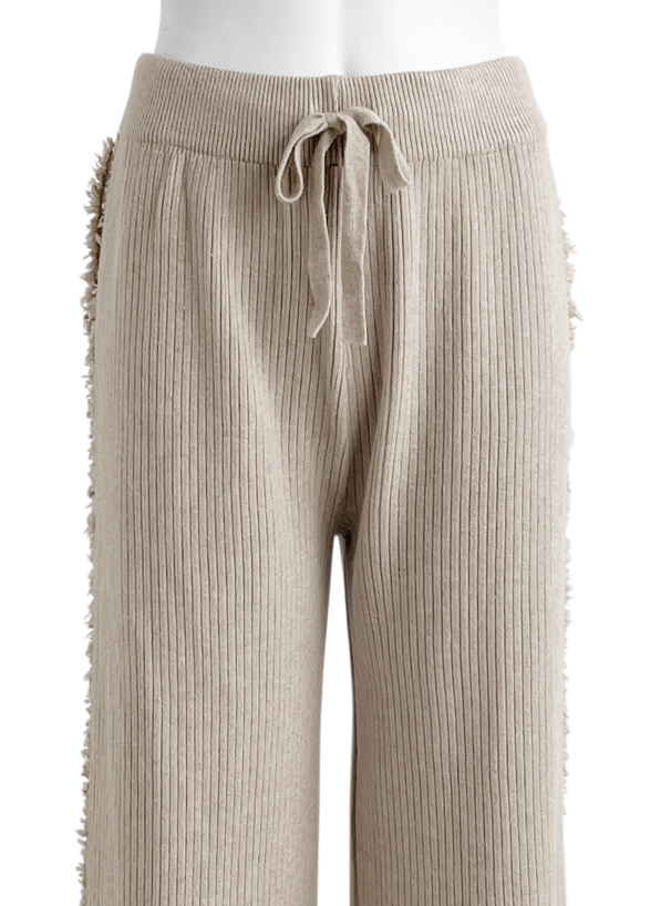 サイドフリンジラインリブニットパンツ