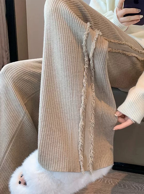 サイドフリンジラインリブニットパンツ