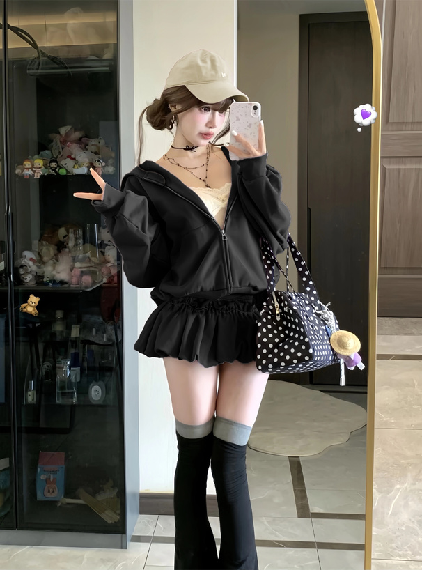 ダブルジップパーカー×バルーンミニスカートパンツスウェットセットアップ