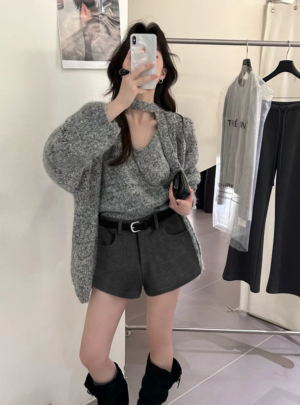 ベルト付きショートパンツ