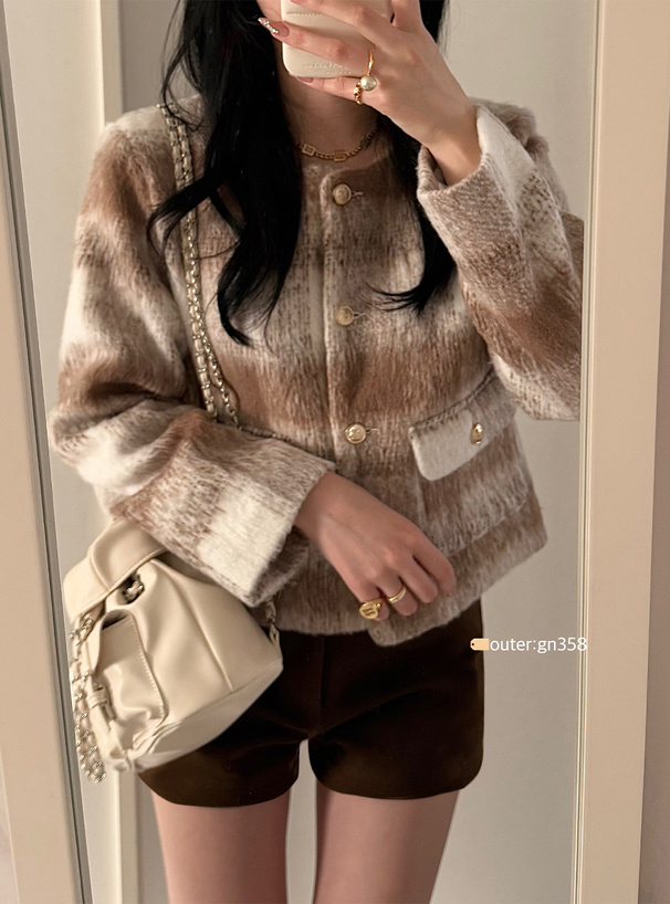 ベルト付きショートパンツ