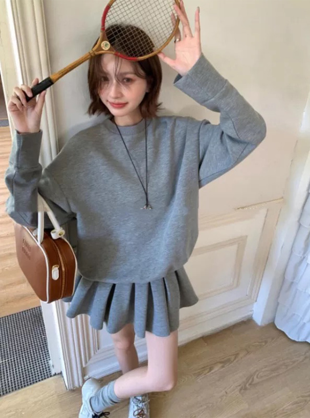 ビッグリボンバックオープントップス×プリーツミニスカートセット