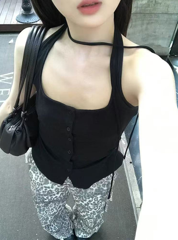 タイ付きホルターネックタンクトップ