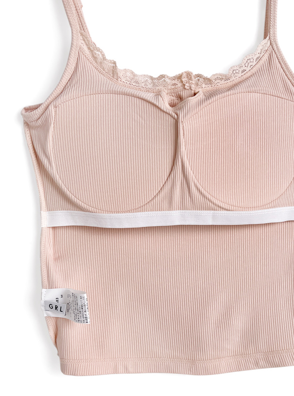 カップ付きレースキャミソール