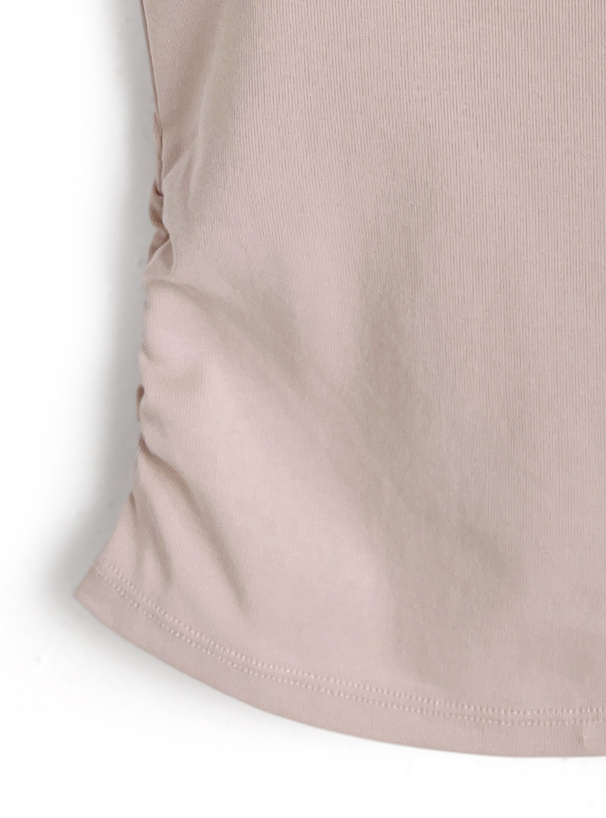 カップ付きレースキャミソール