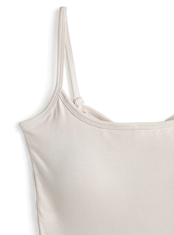 カップ付きバッククロスキャミソール