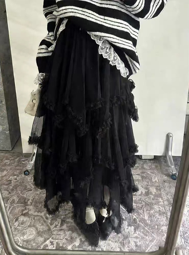 フリルヘムラインティアードチュールスカート