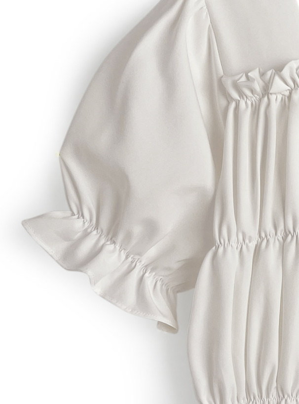 スクエアネックシャーリングフリルブラウス