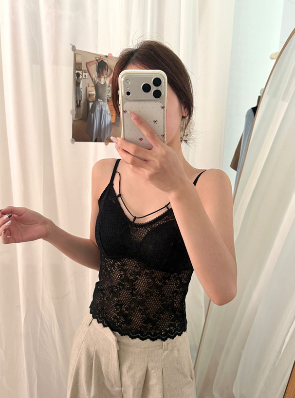 カップ付きバタフライ柄レースキャミソール