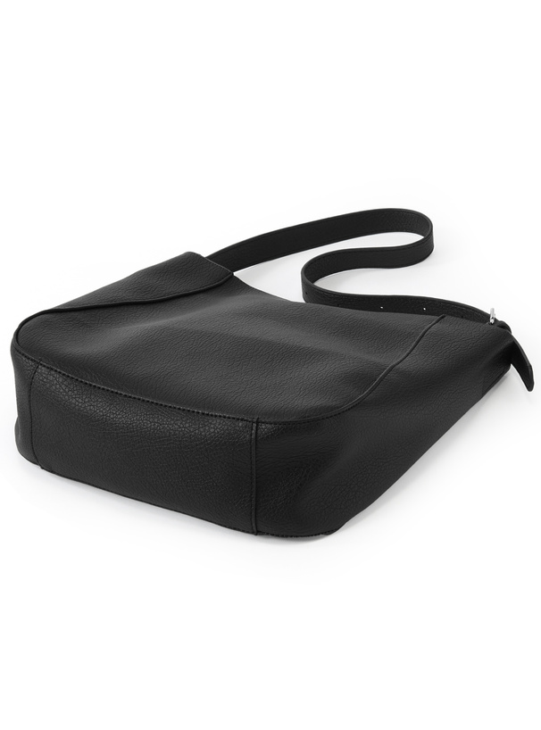 ポーチ付きレザーショルダーバッグ