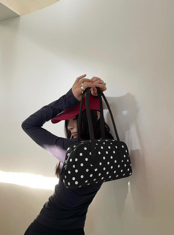 ドット柄ボストンバッグ