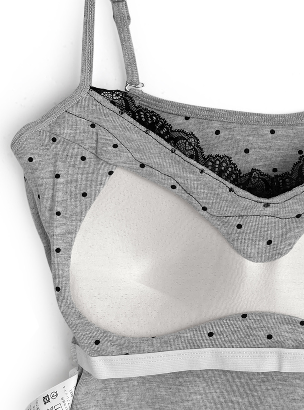 カップ付きドット柄レースキャミソール