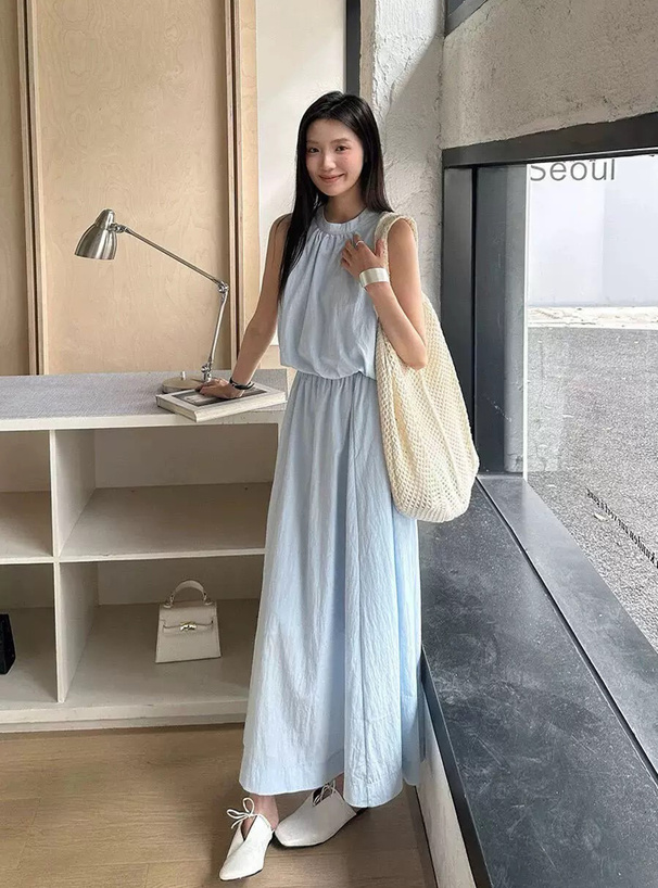 ノースリーブバルーントップス×ロングスカートセットアップ
