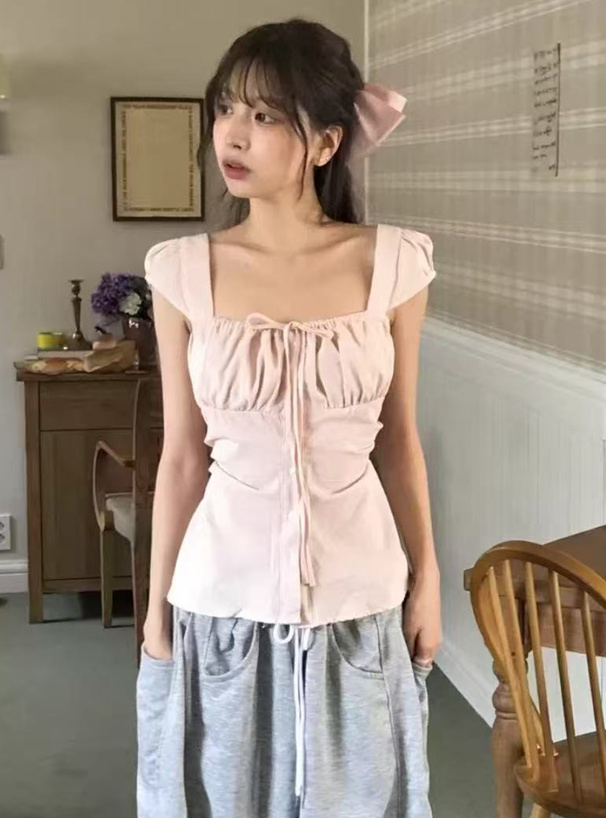 リボンギャザーノースリーブブラウス