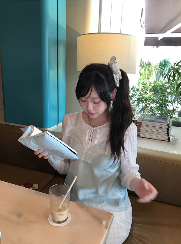 レースサテンキャミソール
