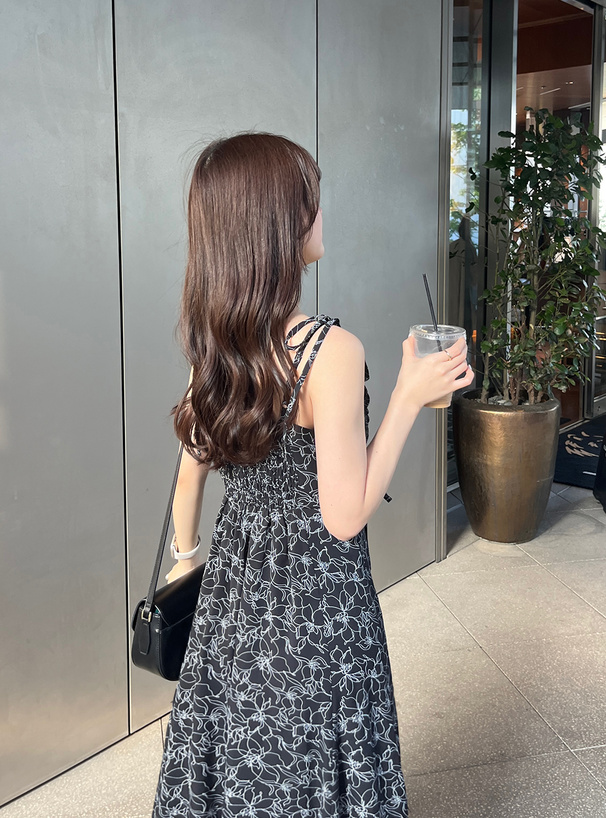 花柄ドロストリボンストラップキャミワンピース