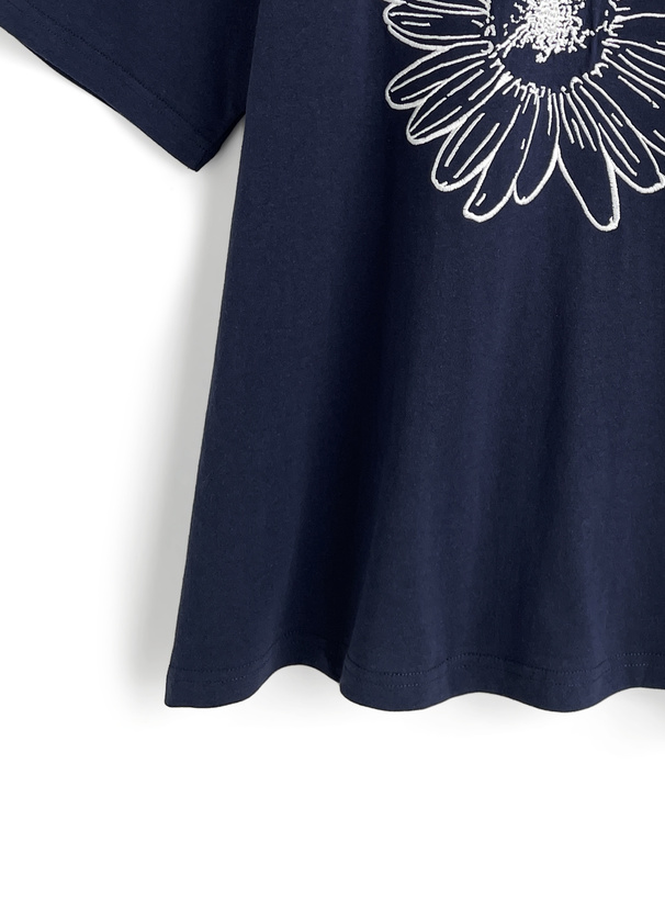花柄刺繍ビッグTシャツ