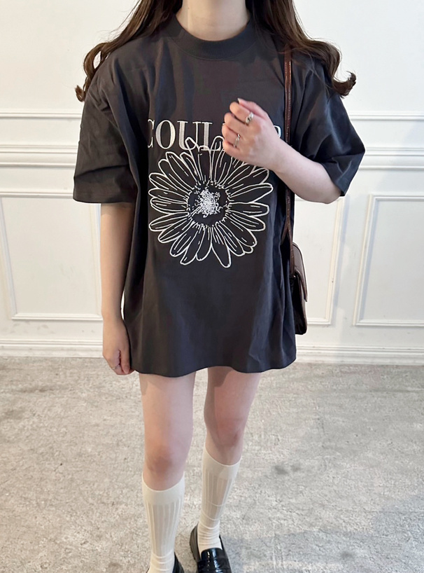 花柄刺繍ビッグTシャツ