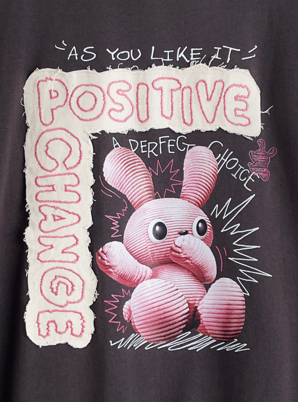ラビットプリントロゴアップリケTシャツ