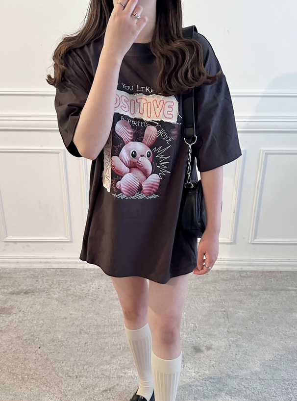ラビットプリントロゴアップリケTシャツ
